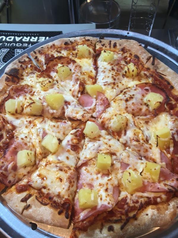 Hawaiian Pizza